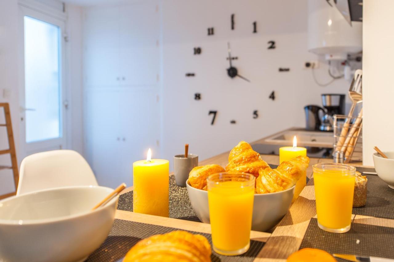 Beautiful Renovated Studio With View- Old Hyères Exteriér fotografie