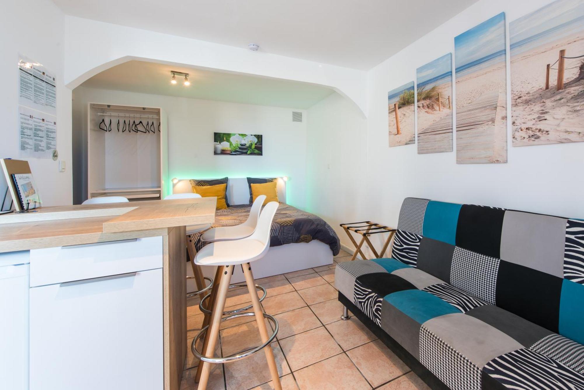 Beautiful Renovated Studio With View- Old Hyères Exteriér fotografie